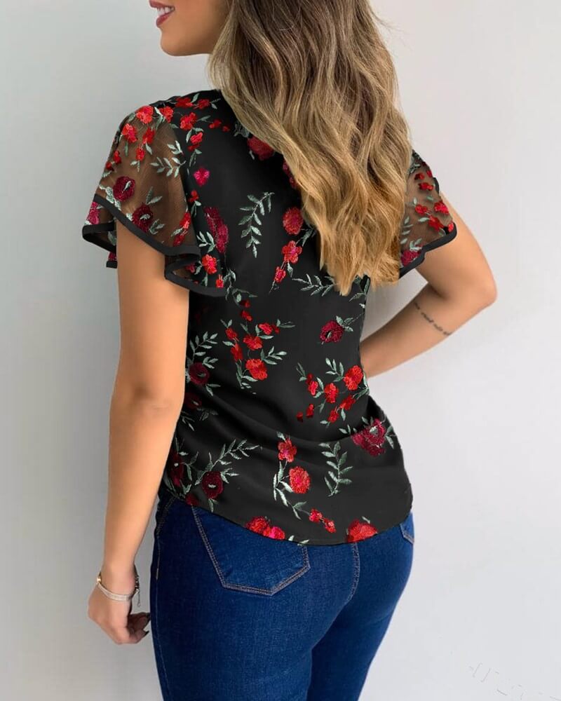 Blusa Salerno: Elegância em Casimira e Chiffon