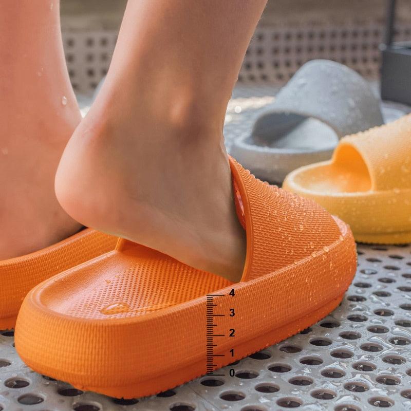 Chinelo Confortável Cloudlet: Ande nas Nuvens com Estilo e Conforto